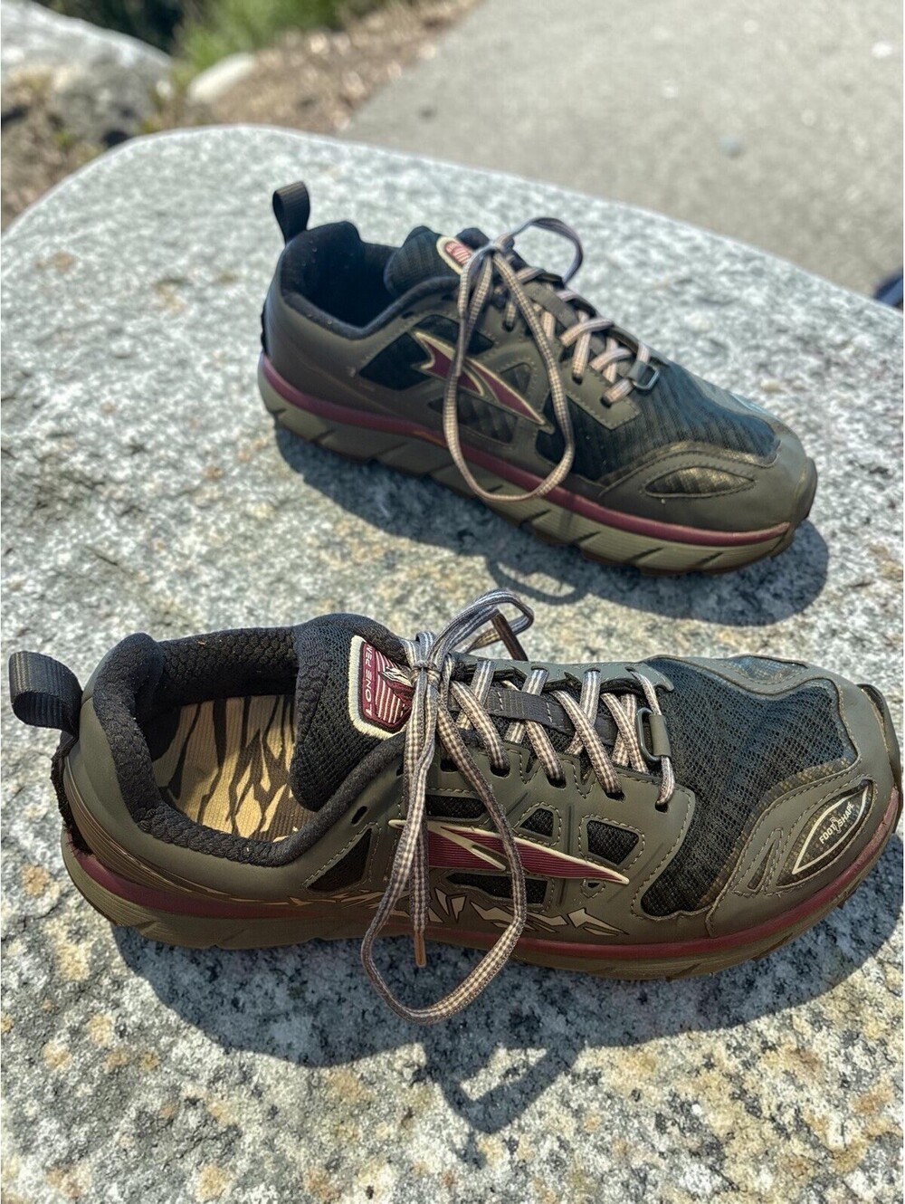 Altra Lone Peak 3.0 trail running shoes Women’s 11